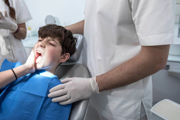 Best Emergency Dental Care for Broken or Chipped Teeth in Griffith, IN